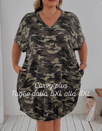 Abito sportivo casual da donna taglie comode con stampa mimetica e scollo a V, adatto per l'uso quotidiano